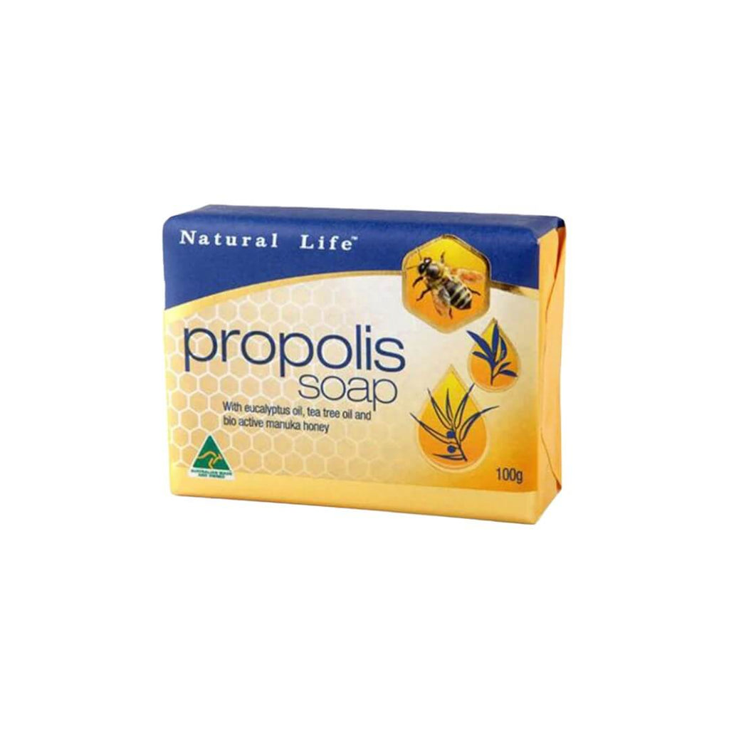 Natural Life 澳洲蜂膠皂外包裝，含尤加利、茶樹精油與活性麥蘆卡蜂蜜，澳洲製造。