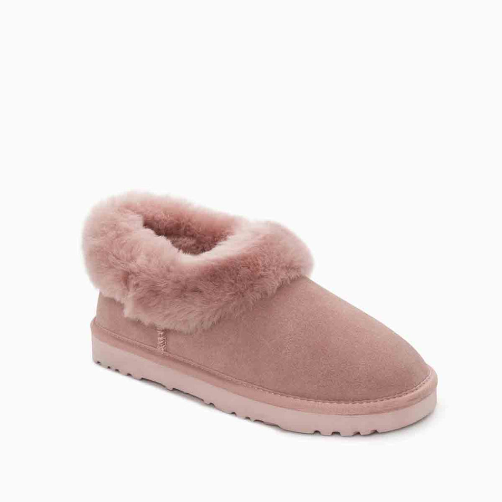 UGG 灰粉色家居翻毛雪地靴 OB666 斜前視角展示